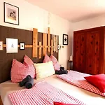 Farmhouse- Koesslergut Фермерский дом Цедерхаус