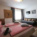 Farmhouse- Koesslergut
